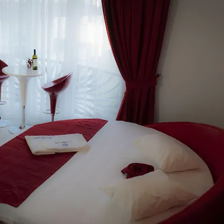 酒店 Nova Port Boutique