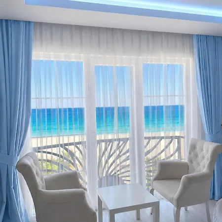 Nova Port Boutique فندق